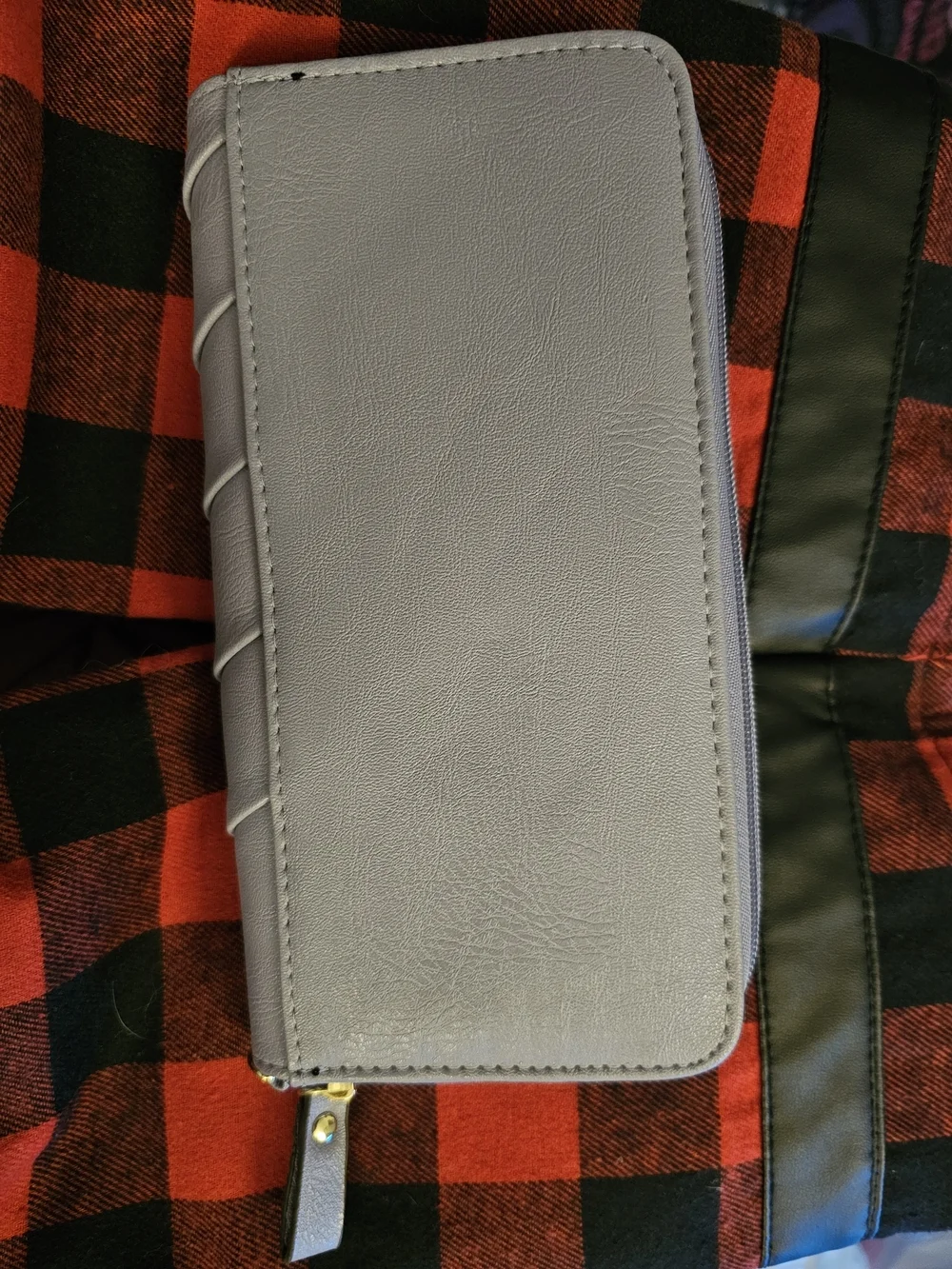 Jessica Simpson Gray Quilted Zip-Around Wallet with Gold Logo